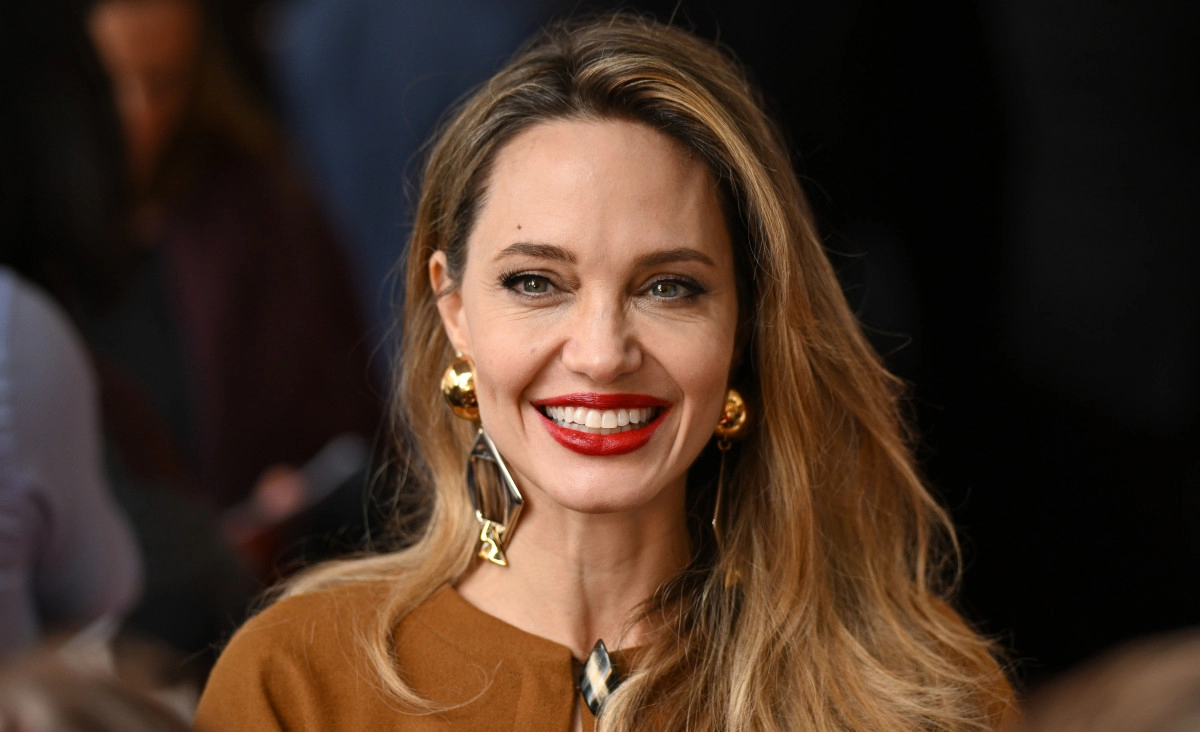 Da li Angelina Jolie ide na face lifting?